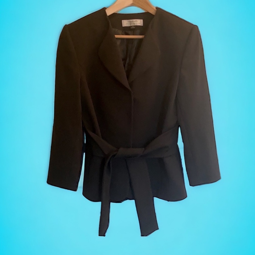 Tahari Blazer